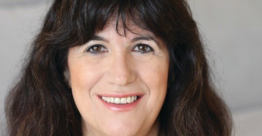 אורה קרופיק: "אי אפשר לעצום את העיניים מול כאבי העולם"